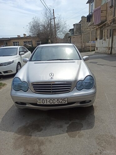 Mercedes C 200 2001, 503,000 km - 2.2 l - Bakı