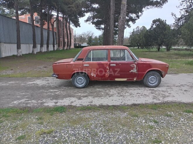 LADA (VAZ) 21011 1982, 99,000 km - 1.5 l - Xudat