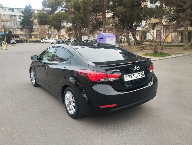 Hyundai Elantra 2015, 146,735 km - 1.8 l - Bakı