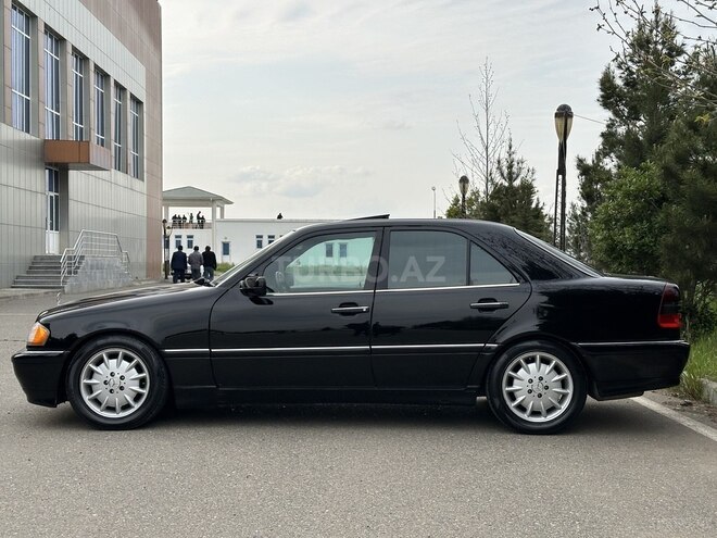 Mercedes C 230 1998, 340,000 km - 2.3 л - Saatlı
