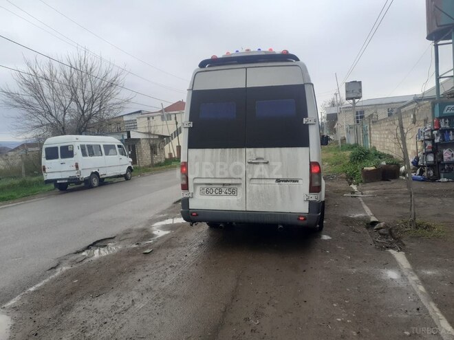 Mercedes Sprinter 313 2000, 200,000 km - 2.7 l - Bakı