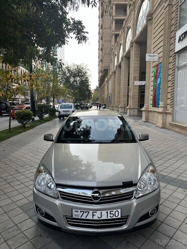 Opel Astra 2007, 180,000 km - 1.8 l - Sumqayıt