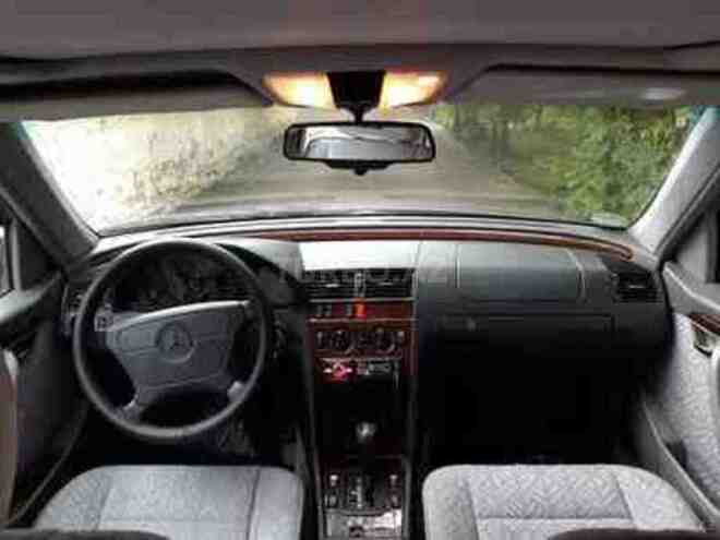 Mercedes C 240 1998, 258,000 km - 2.4 l - Bakı