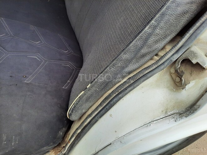 LADA (VAZ) 2106 1983, 73,768 km - 1.6 l - Salyan
