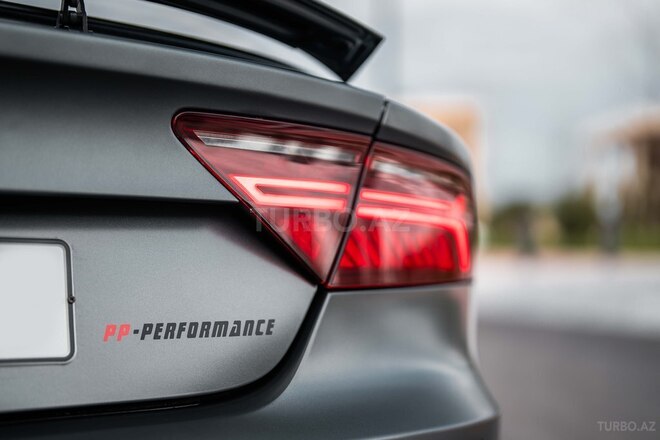 Audi RS7 2015, 83,000 km - 4.0 l - Bakı