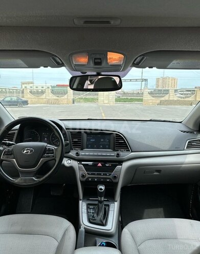 Hyundai Elantra 2017, 104,607 km - 2.0 l - Bakı