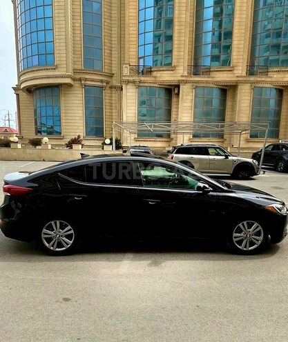 Hyundai Elantra 2017, 104,607 km - 2.0 l - Bakı
