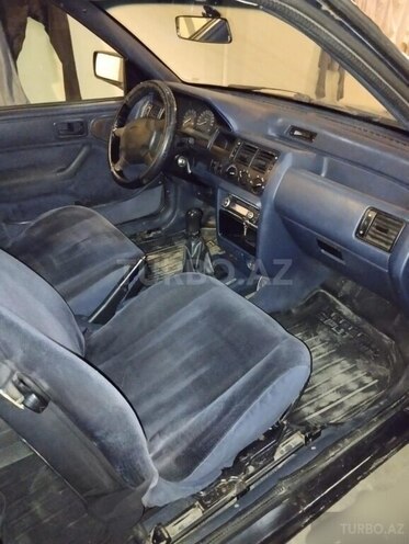 Ford Escort 1993, 300,000 km - 1.8 l - Zaqatala