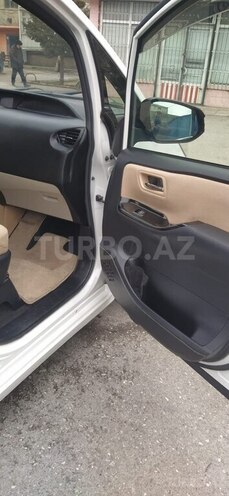 Toyota Noah 2014, 156,000 km - 1.8 l - Sumqayıt
