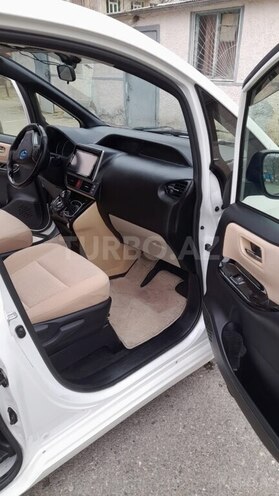 Toyota Noah 2014, 156,000 km - 1.8 l - Sumqayıt