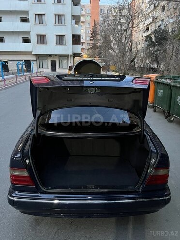 Mercedes E 240 2000, 429,000 km - 2.4 l - Bakı