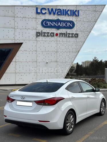 Hyundai Elantra 2015, 250,253 km - 1.8 l - Bakı