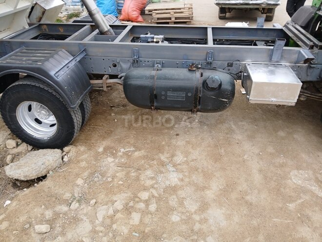 Mercedes  1994, 400,000 km - 4.0 l - Bakı