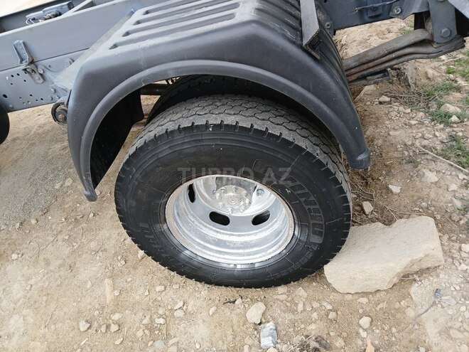 Mercedes  1994, 400,000 km - 4.0 l - Bakı