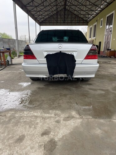 Mercedes C 180 2000, 378,000 km - 1.8 л - Bərdə