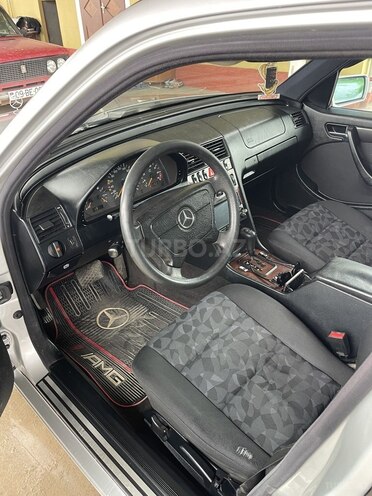 Mercedes C 180 2000, 378,000 km - 1.8 л - Bərdə