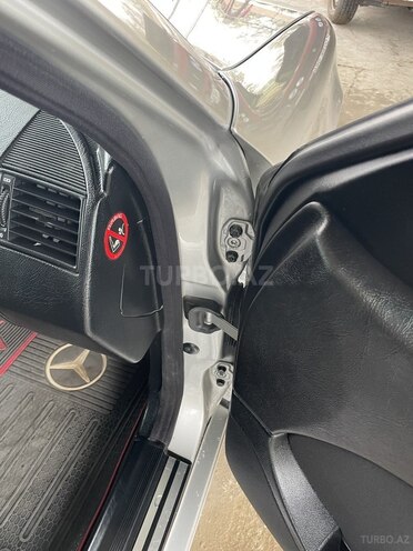 Mercedes C 180 2000, 378,000 km - 1.8 л - Bərdə