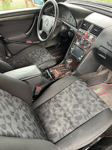 Mercedes C 180 2000, 378,000 km - 1.8 л - Bərdə