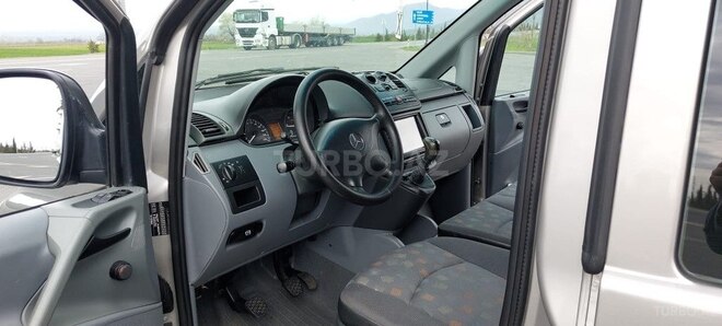 Mercedes Vito 111 2008, 187,000 km - 2.2 l - Qax