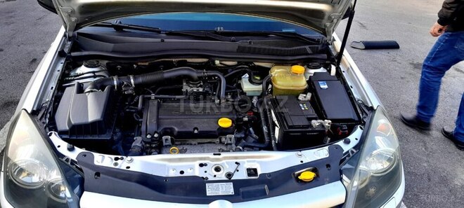 Opel Astra 2004, 218,963 km - 1.4 l - Bakı
