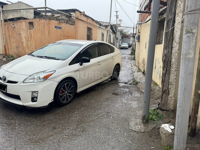 Toyota Prius 2011, 321,000 km - 1.8 l - Bakı