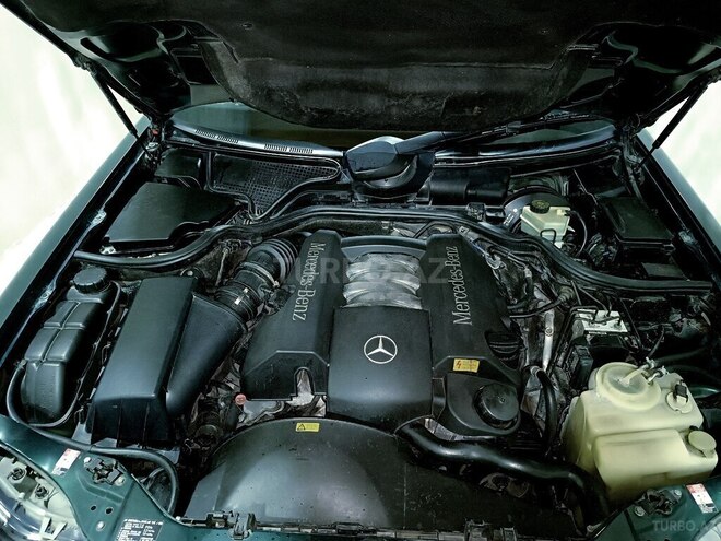 Mercedes E 240 1997, 272,800 km - 2.4 л - Bakı