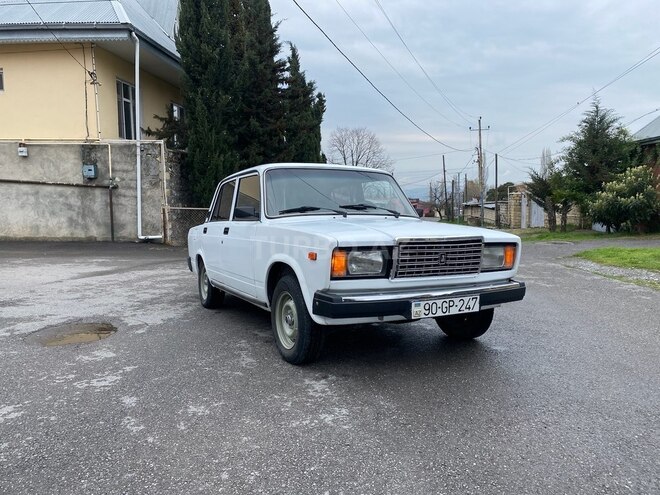 LADA (VAZ) 2107 2009, 11,400 km - 1.6 l - Şəki