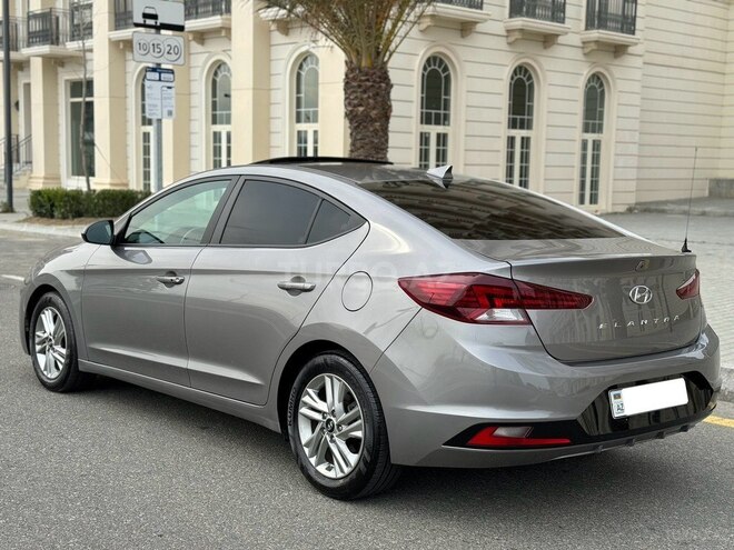 Hyundai Elantra 2019, 63,500 km - 2.0 l - Bakı