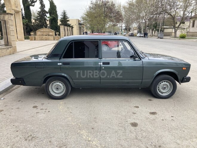 LADA (VAZ) 2107 2011, 20,000 km - 1.6 l - Yevlax