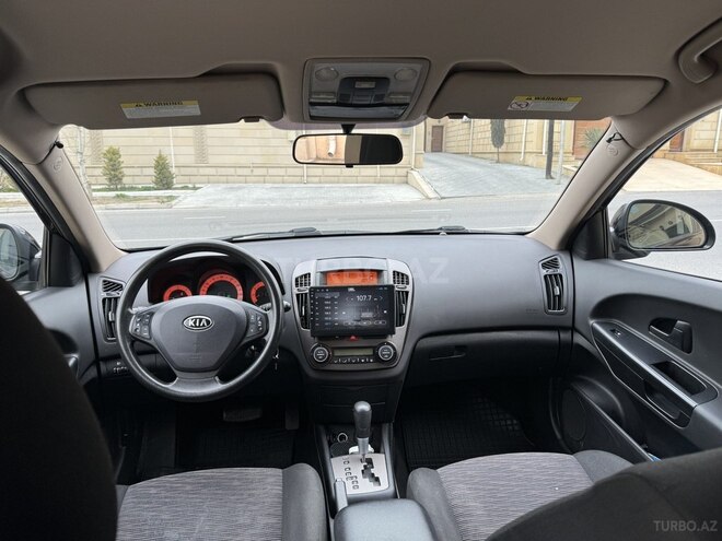 Kia Ceed 2009, 275,000 km - 1.6 л - Bakı