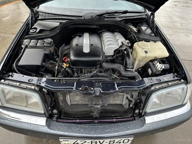 Mercedes C 220 1998, 197,000 km - 2.2 л - Bakı