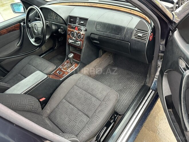 Mercedes C 220 1998, 197,000 km - 2.2 л - Bakı
