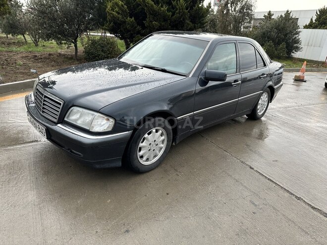 Mercedes C 220 1998, 197,000 km - 2.2 л - Bakı