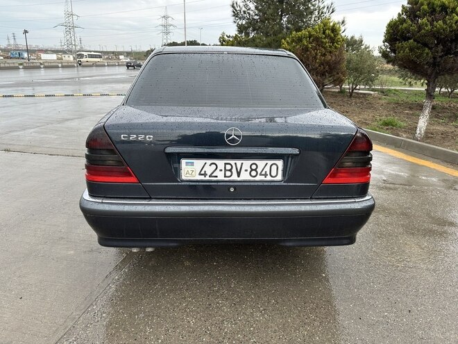 Mercedes C 220 1998, 197,000 km - 2.2 л - Bakı