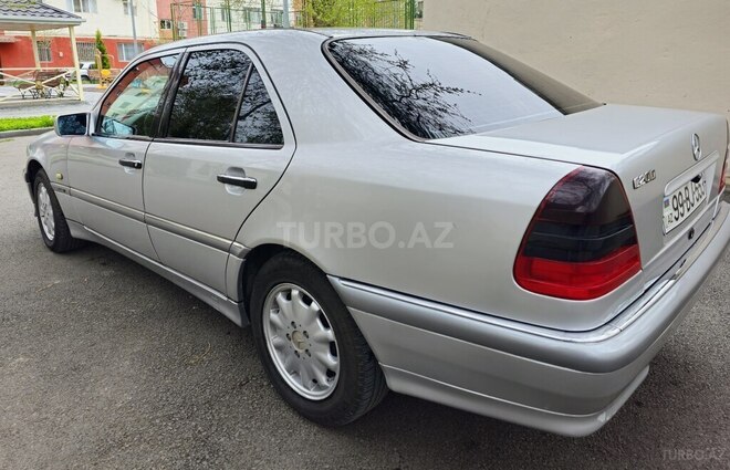 Mercedes C 200 1999, 247,922 km - 2.0 l - Yevlax