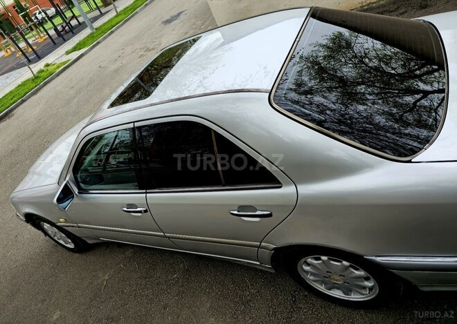 Mercedes C 200 1999, 247,922 km - 2.0 l - Yevlax