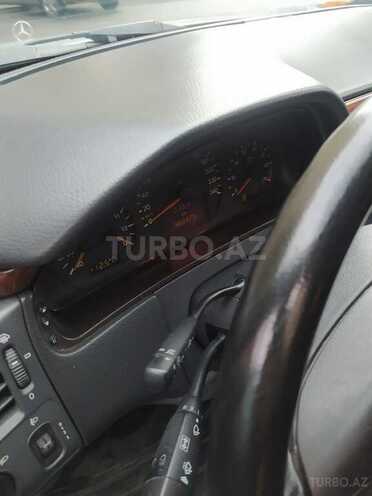 Mercedes E 240 1999, 388,000 km - 2.4 l - Bakı