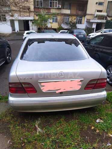 Mercedes E 240 1999, 388,000 km - 2.4 l - Bakı
