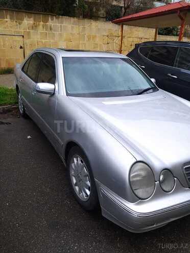 Mercedes E 240 1999, 388,000 km - 2.4 l - Bakı