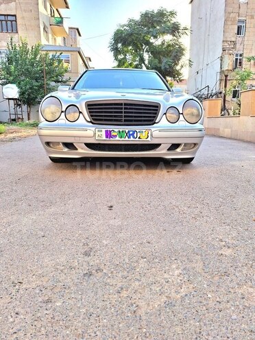Mercedes E 220 1999, 451,200 km - 2.2 l - Bakı