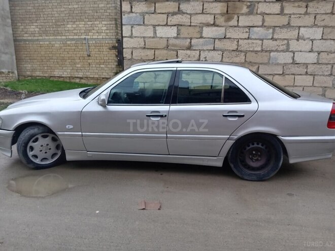 Mercedes C 220 1994, 321,523 km - 2.2 l - Bakı