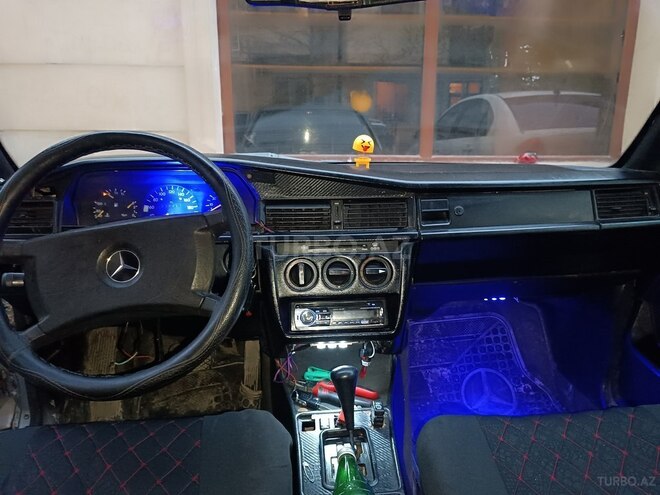Mercedes 190 1990, 237,000 km - 2.0 l - Bakı