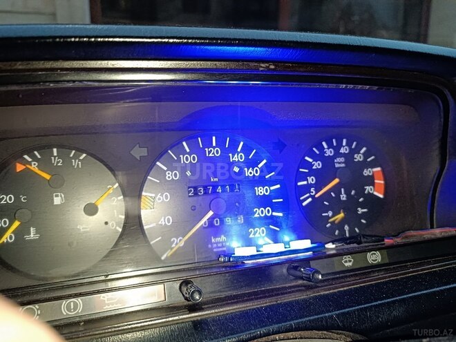 Mercedes 190 1990, 237,000 km - 2.0 l - Bakı