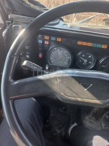 KamAz 6520 2013, 455,000 km - 11.0 l - İmişli