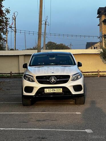 Mercedes  2016, 124,000 km - 3.0 l - Bakı