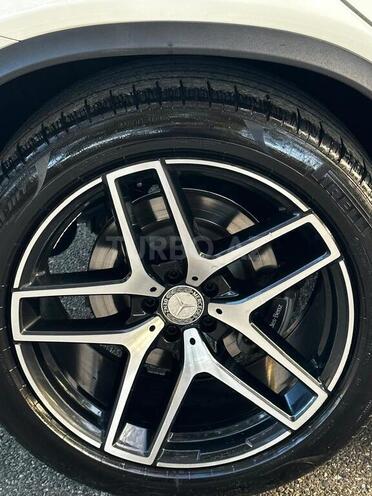 Mercedes  2016, 124,000 km - 3.0 l - Bakı