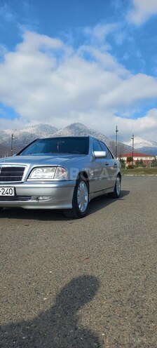 Mercedes C 240 1999, 307,000 km - 2.4 l - Qəbələ