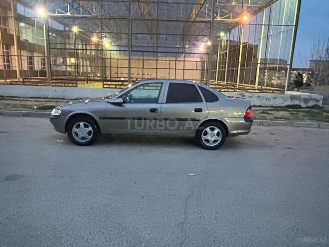 Opel Vectra 1997, 168,000 km - 1.8 л - Sumqayıt