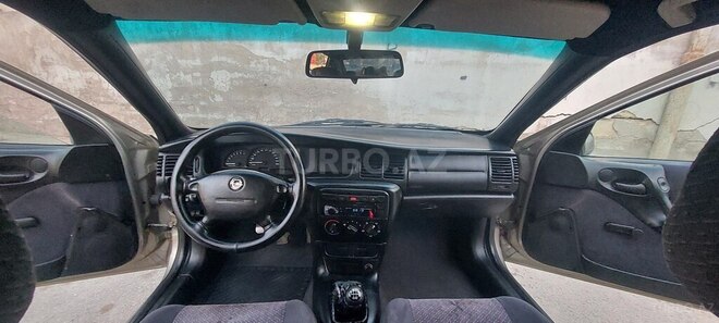 Opel Vectra 1997, 168,000 km - 1.8 л - Sumqayıt