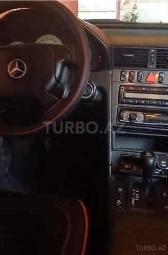 Mercedes C 230 1998, 110,000 km - 2.3 l - Mingəçevir